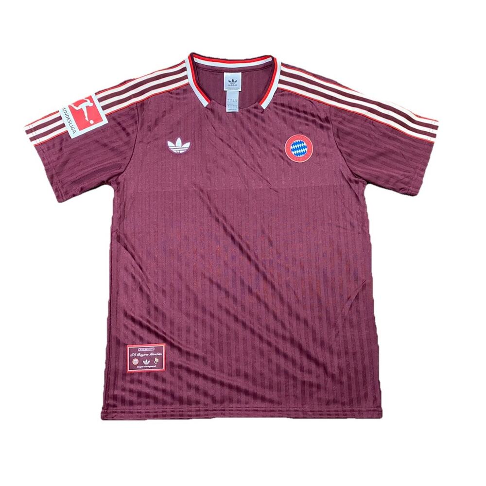 Bayern Munich | Men’s Large Alternative Jersey
